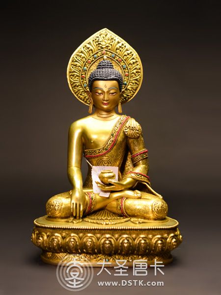 釋迦牟尼佛背光鎏金35cm