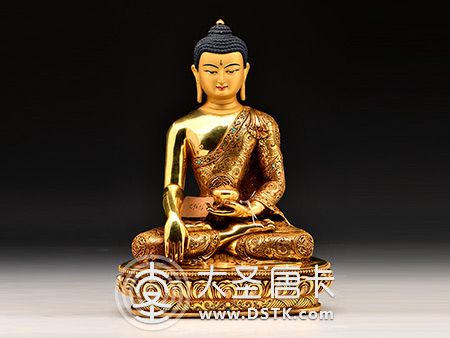 釋迦牟尼佛鎏金25cm