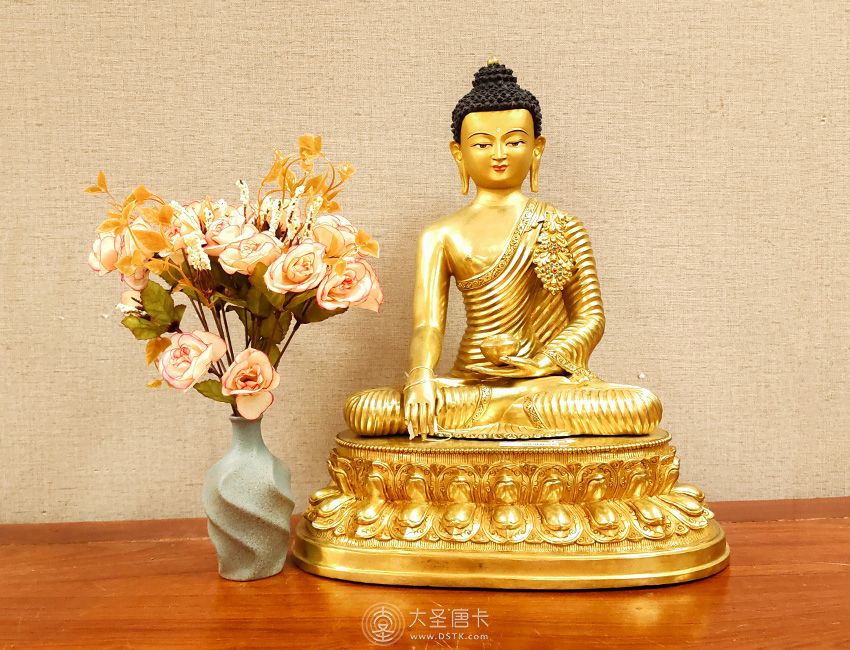 釋迦牟尼佛鎏金45cm