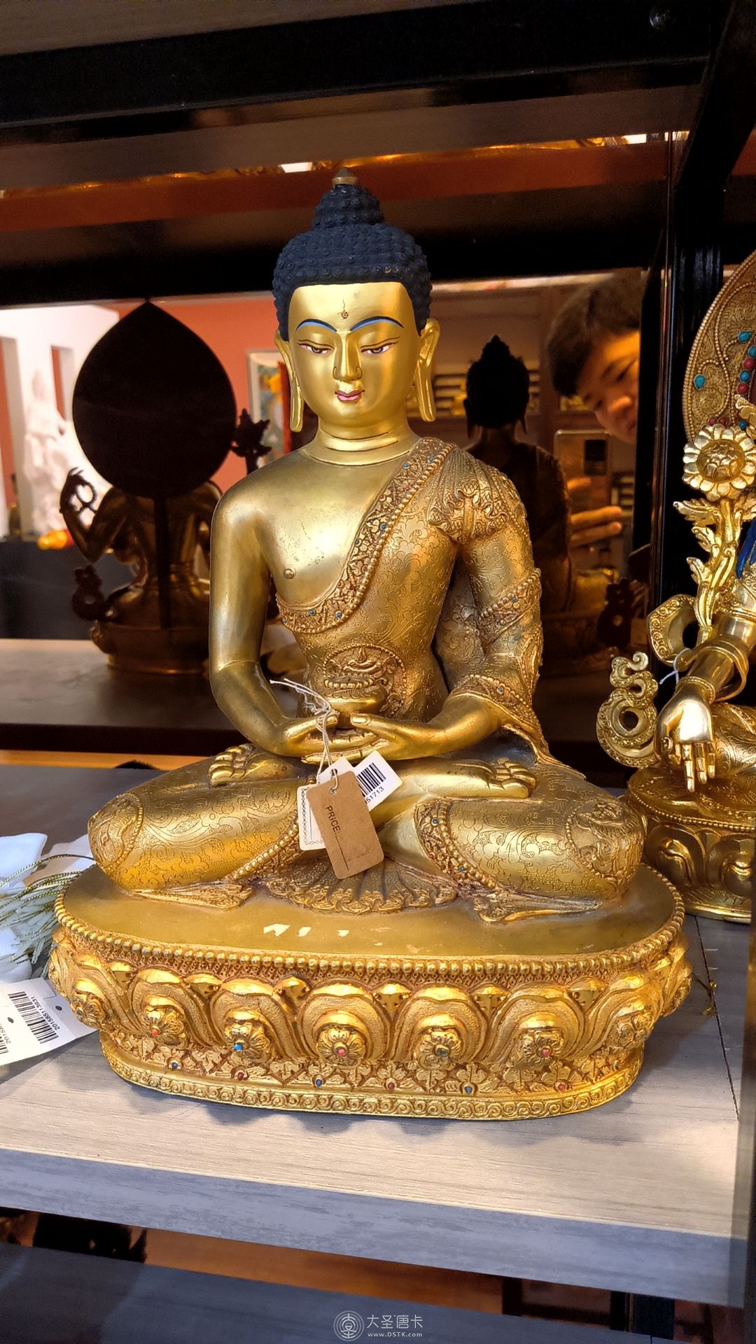 釋迦牟尼佛鎏金33cm